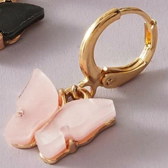 ADORABLE DAINTY PEARLESCENT PINK BUTTERFLY HOOPS - Picture 2 of 3